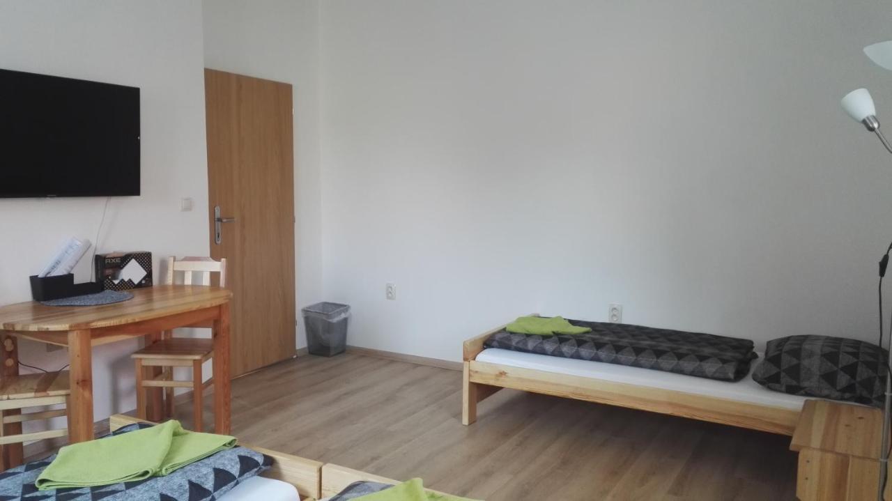 Apartmany Opolany Exteriör bild