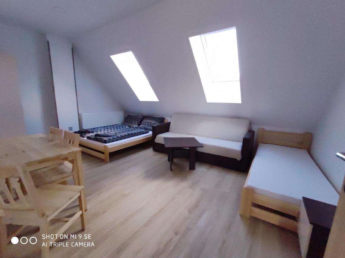 Apartmany Opolany Exteriör bild