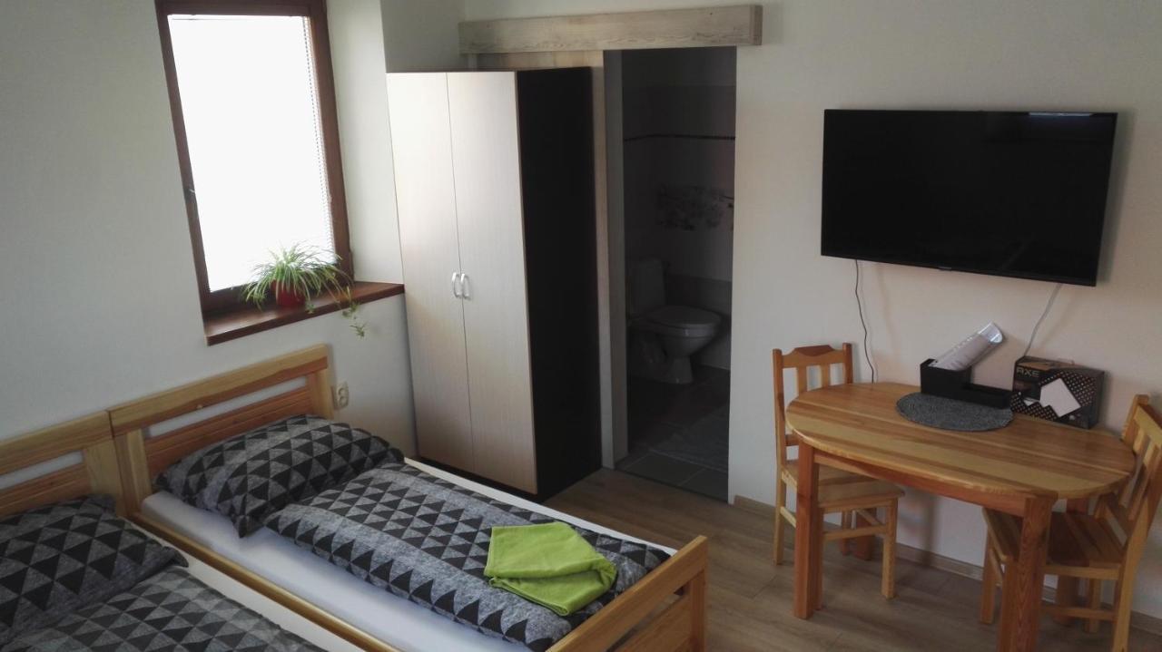 Apartmany Opolany Exteriör bild